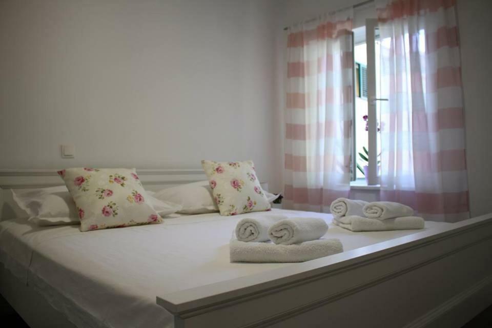 Apartments Holiday Baska Voda * Baska Voda