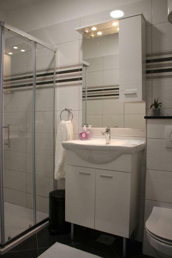 Apartments Holiday Baska Voda * Baska Voda